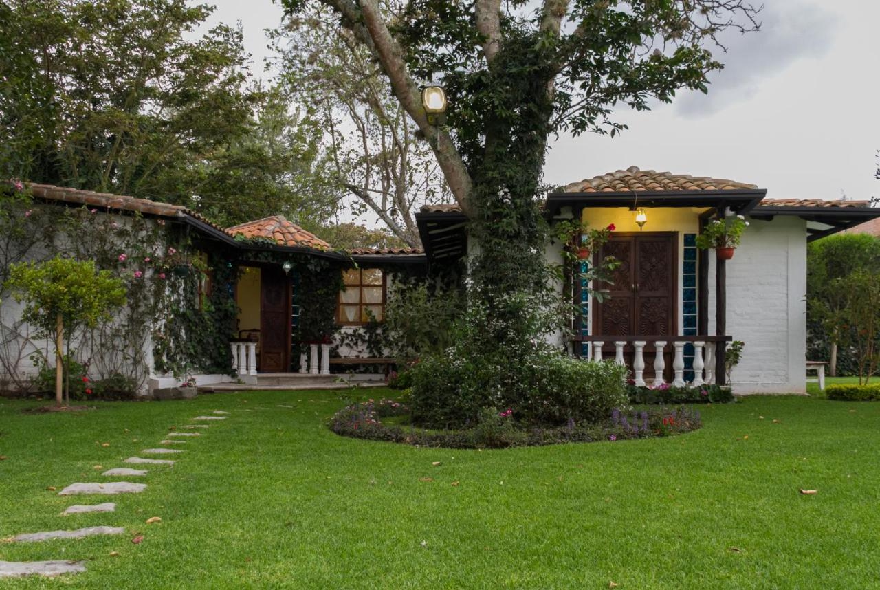 Hotel Boutique Casa De Hacienda Su Merced Puembo Exterior foto
